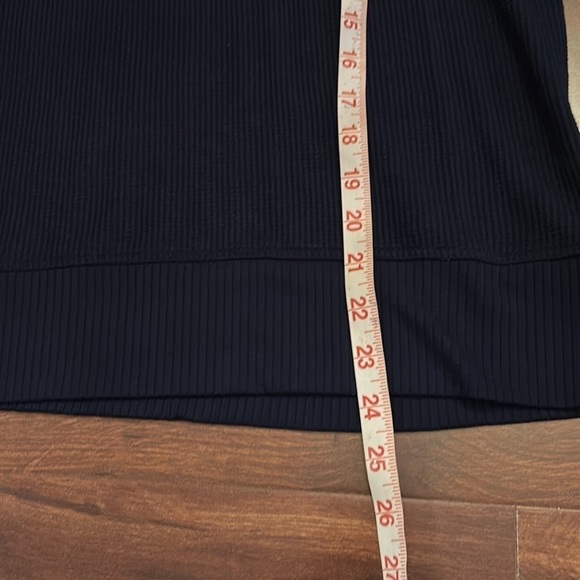 🌿SALE🌿TOMMY HILFIGER Sport Long Sleeve Shirt size Medium - Picture 6 of 7